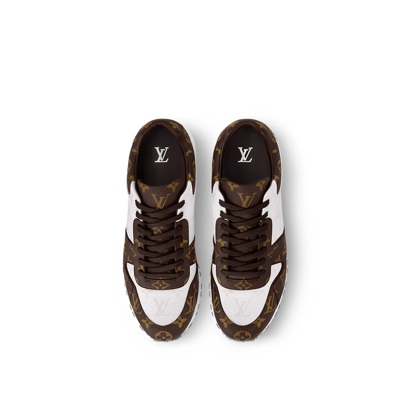 Sneaker Run Away #2