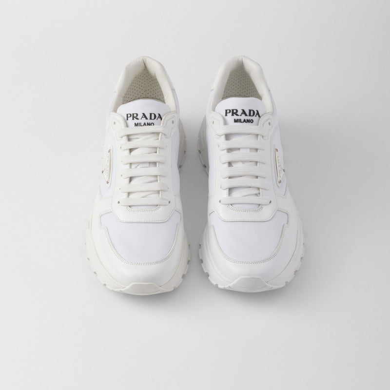 Basket Prada Blanc en cuir brossé
