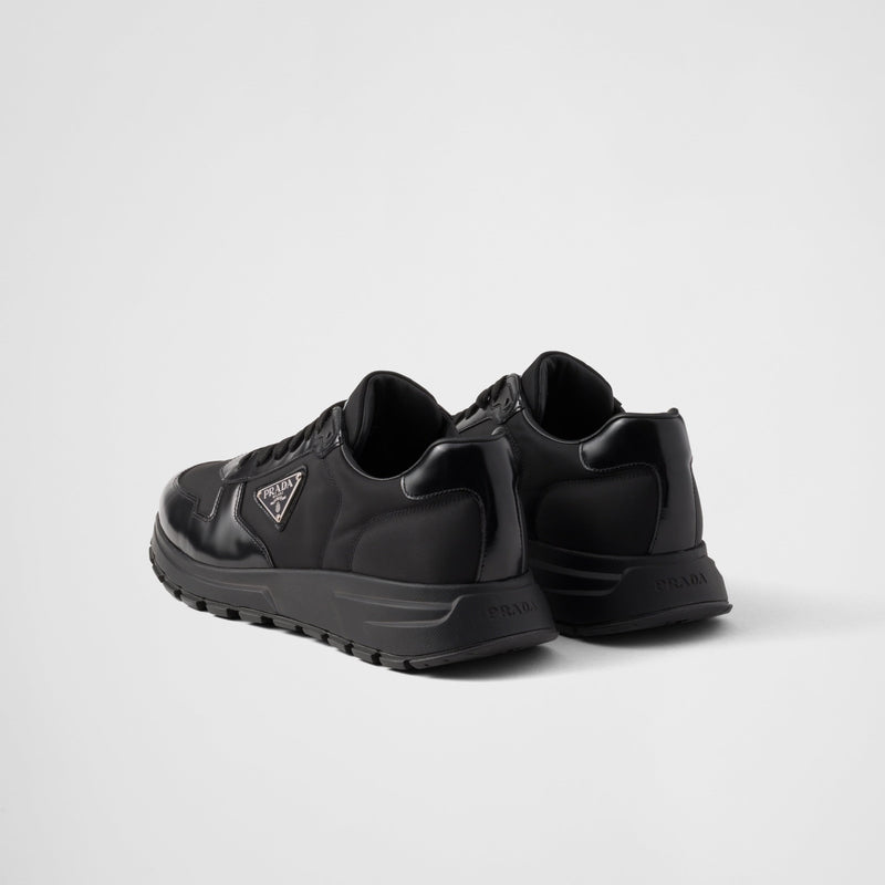 Basket Prada Noir en cuir brossé