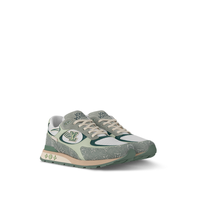 Sneaker Run Away #4