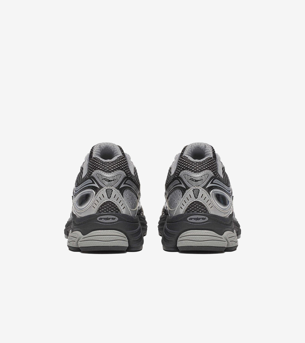 Saucony PROGRID OMNI 9 OG Black Silver