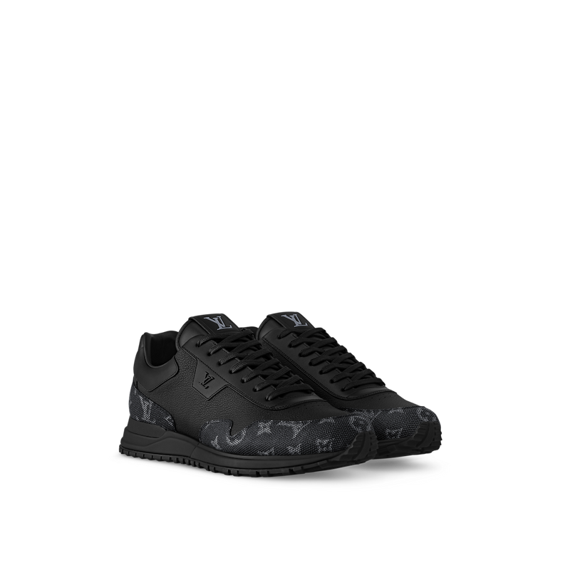 Sneaker Run Away - #13