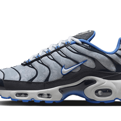 Nike® Air Max Plus SE Social FC