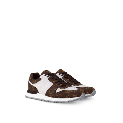 Sneaker Run Away #2