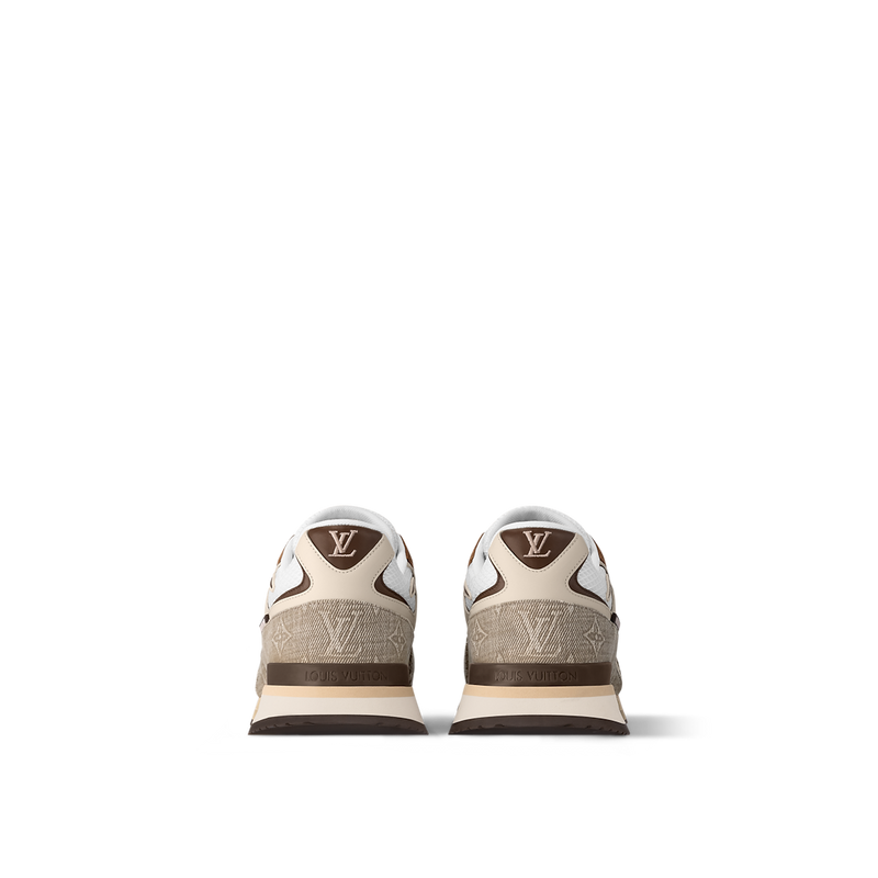 Sneaker Run Away - #3