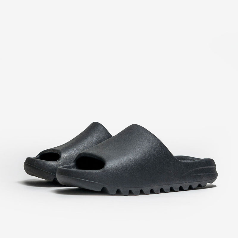 adidas Yeezy Slide Dark Onyx