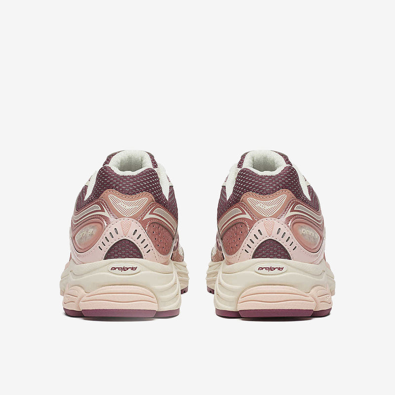 Saucony ProGrid Omni 9 Ivory Peony