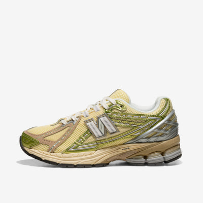 New Balance 1906R Yellow Parchment