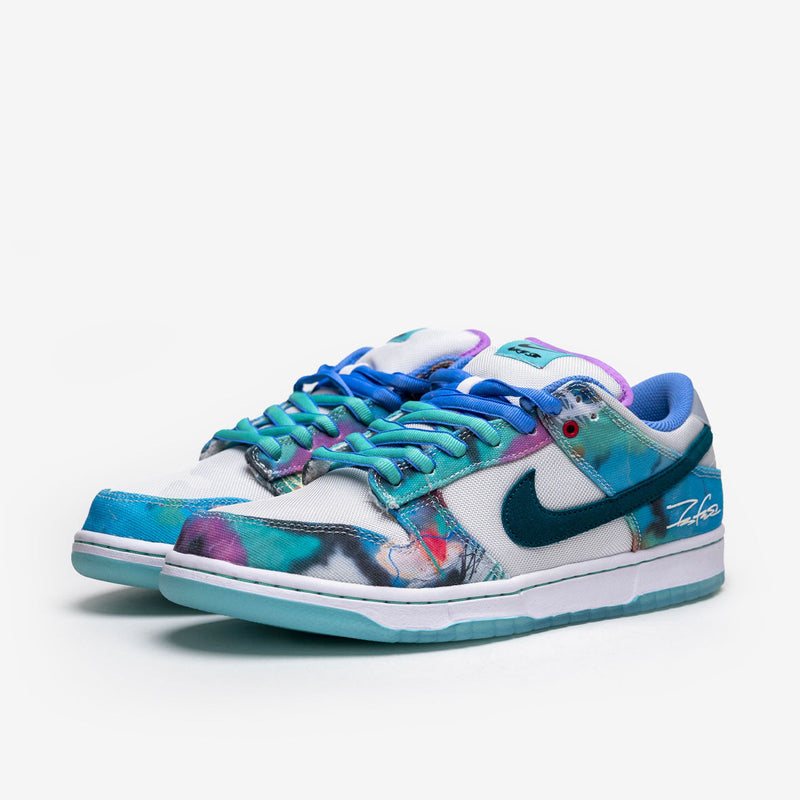 Nike SB Dunk Low Futura Laboratories Bleached Aqua