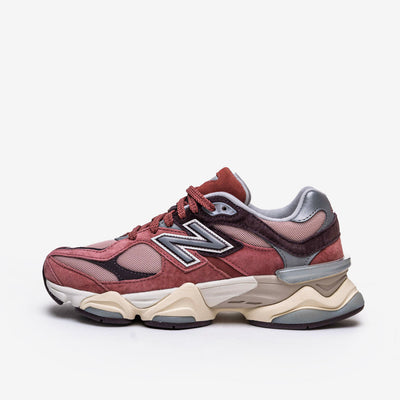 New Balance 9060 Sea Salt Cherry Blossom