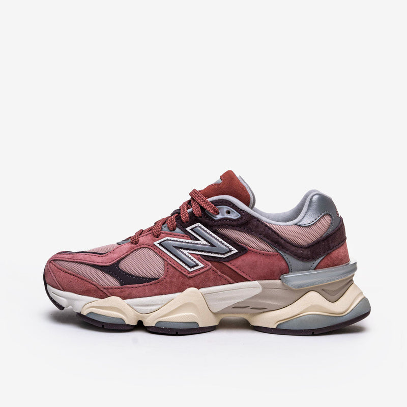 New Balance 9060 Sea Salt Cherry Blossom