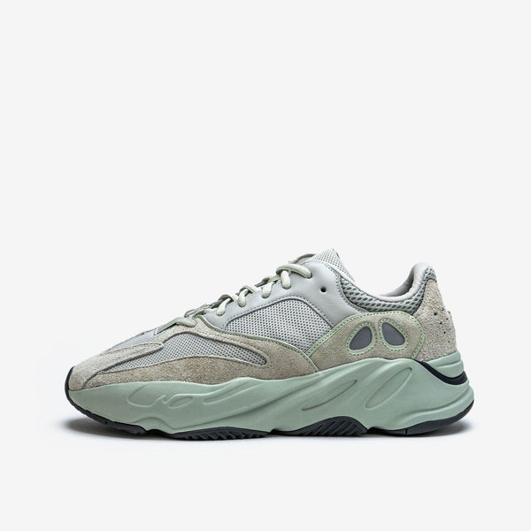 adidas Yeezy Boost 700 Salt (2019/2023)
