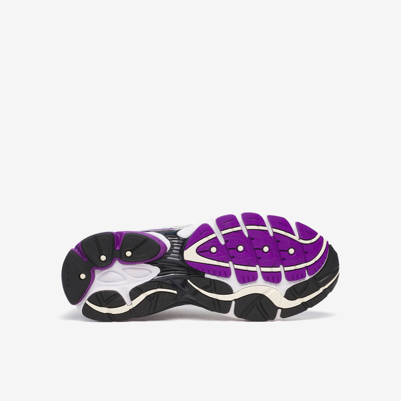 Saucony ProGrid Omni 9 White Black Silver Purple