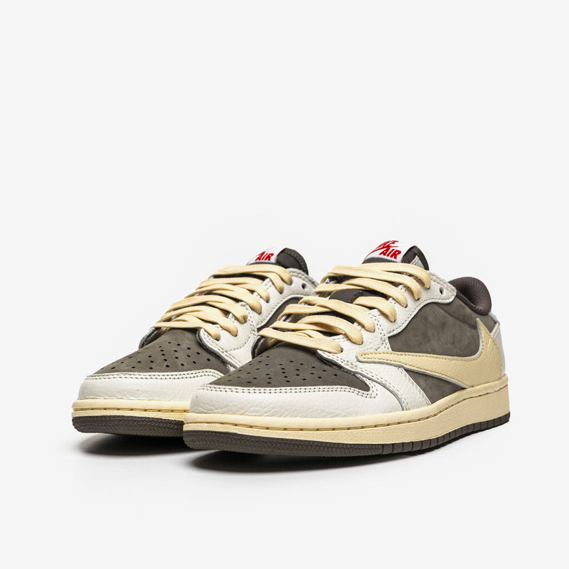 Travis Scott Jordan 1 Reverse Mocha