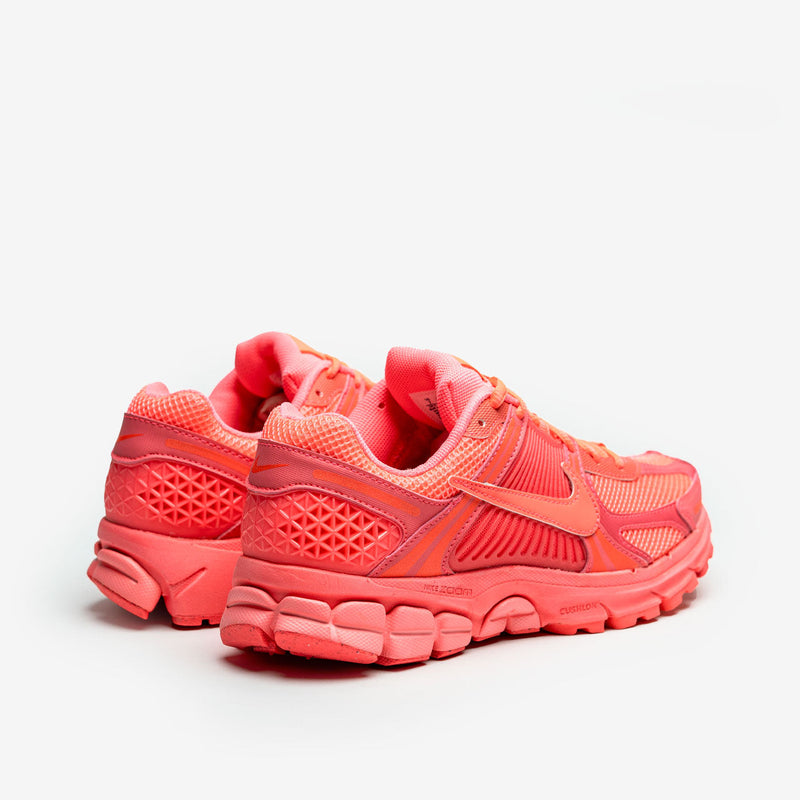 Nike Zoom Vomero 5 Hot Punch