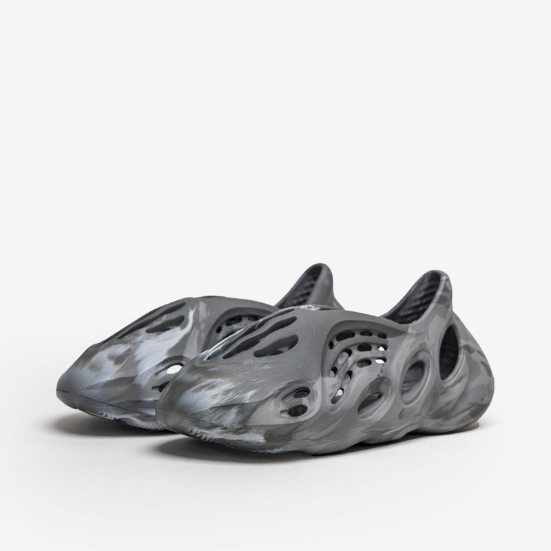 adidas Yeezy Foam RNR MX Granite