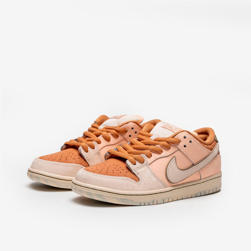 Nike SB Dunk Low Trocadéro Gardens