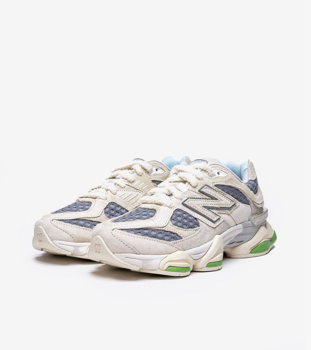 New Balance 9060 Bricks &amp; Wood