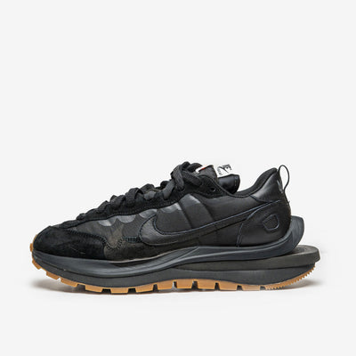 Nike Vaporwaffle Sacai Black Gum