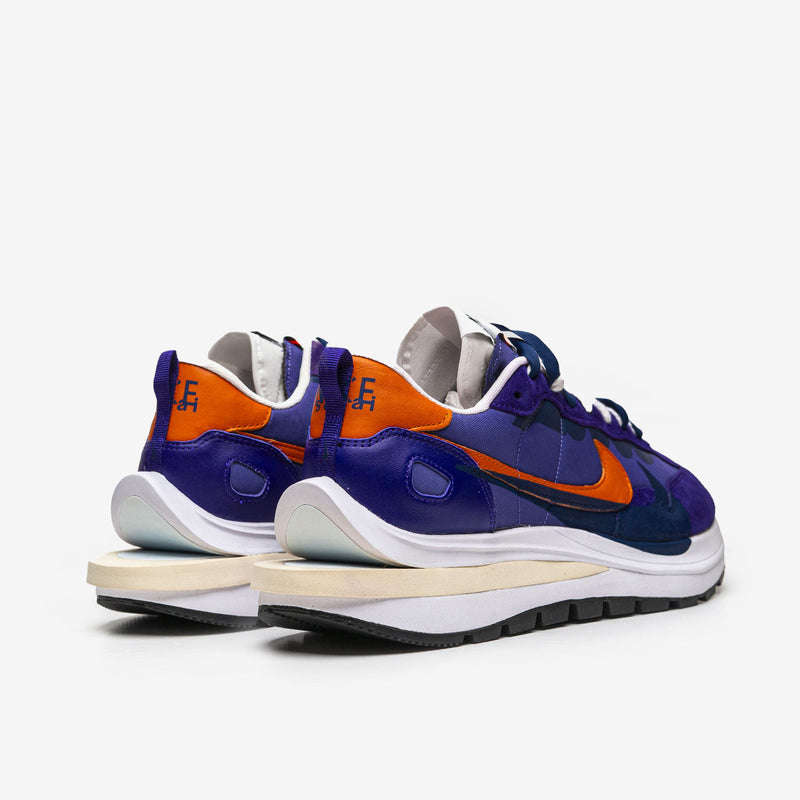 Nike Vaporwaffle sacai Dark Iris