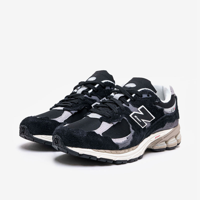 New Balance 2002R Protection Pack Black Grey