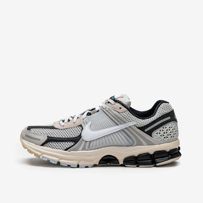 Nike Zoom Vomero 5 Supersonic Light Bone Black