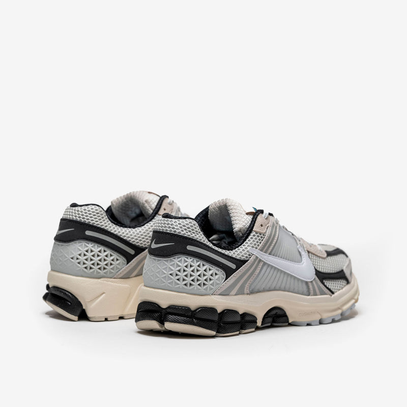 Nike Zoom Vomero 5 Supersonic Light Bone Black