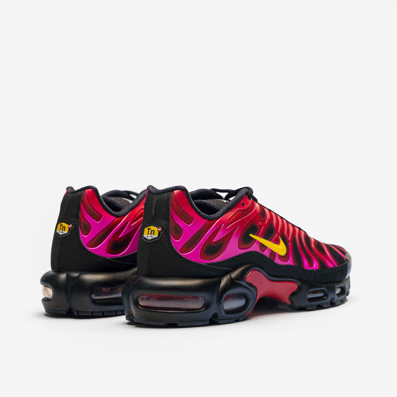Nike Air Max Plus Supreme Black