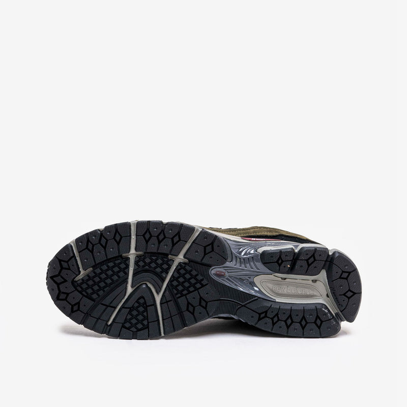 New Balance 2002R Protection Pack Dark Moss