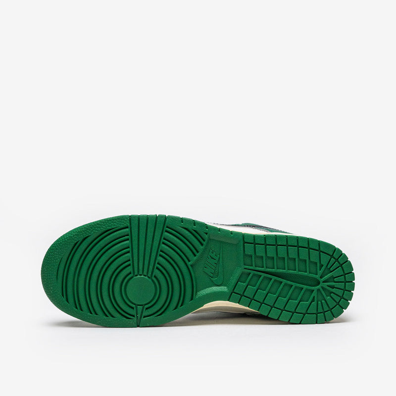 Nike Dunk Low SE Lottery Pack Malachite Green